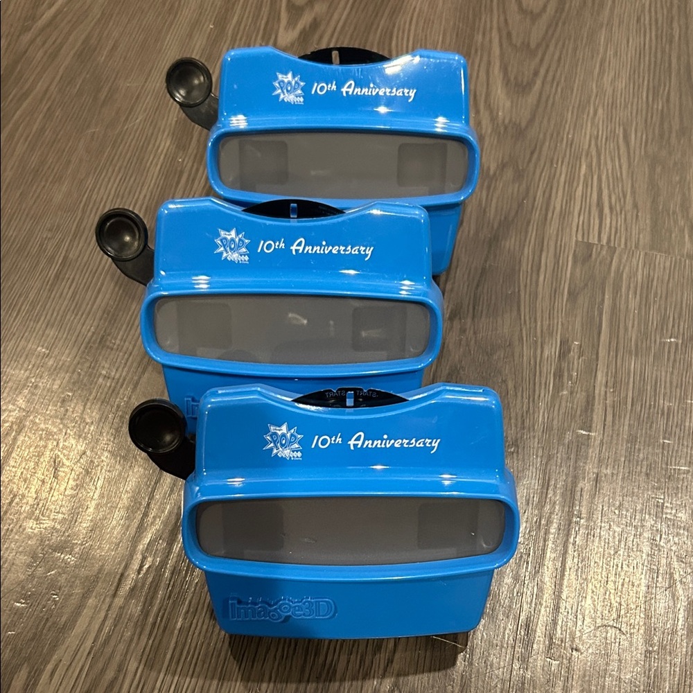 Disney pop century 10th Anniversary View-Master Style Reel Viewer